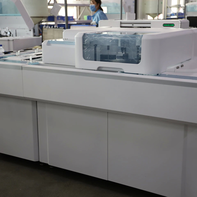 High Speed Clia Immunoassay Analyzer Klasse II Instrument Eerste resultaat in 11 minuten